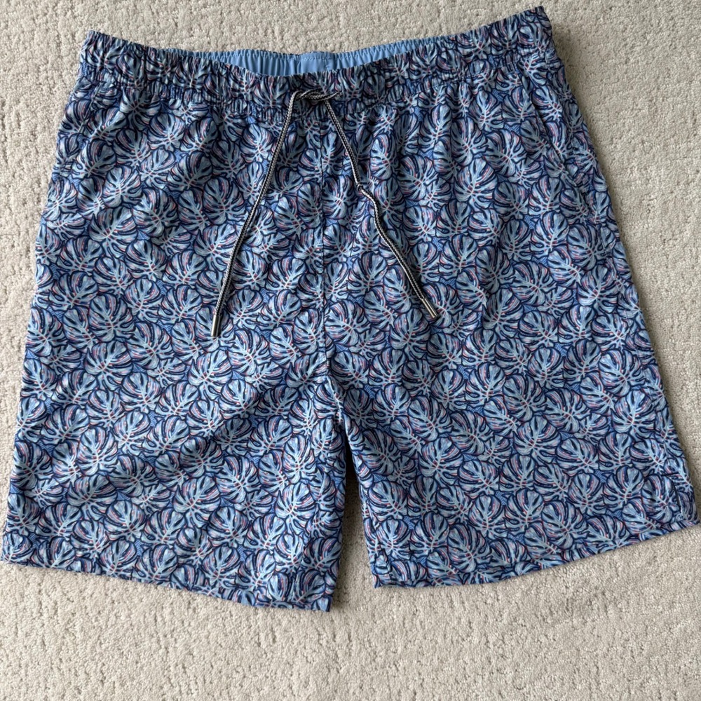 Peter Millar Seaside Swim Trunks Leaf Print Elastic Waist Shorts L